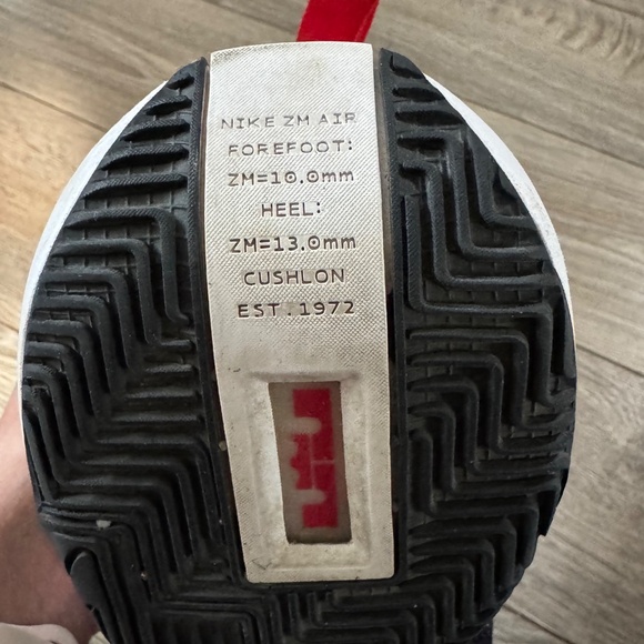 Nike Lebron Soldier XIV - Picture 6 of 6